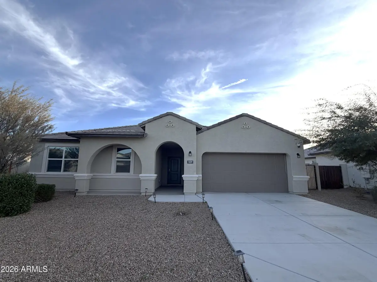 1039 W Beacon Drive, Casa Grande, AZ 85122 - Image #1