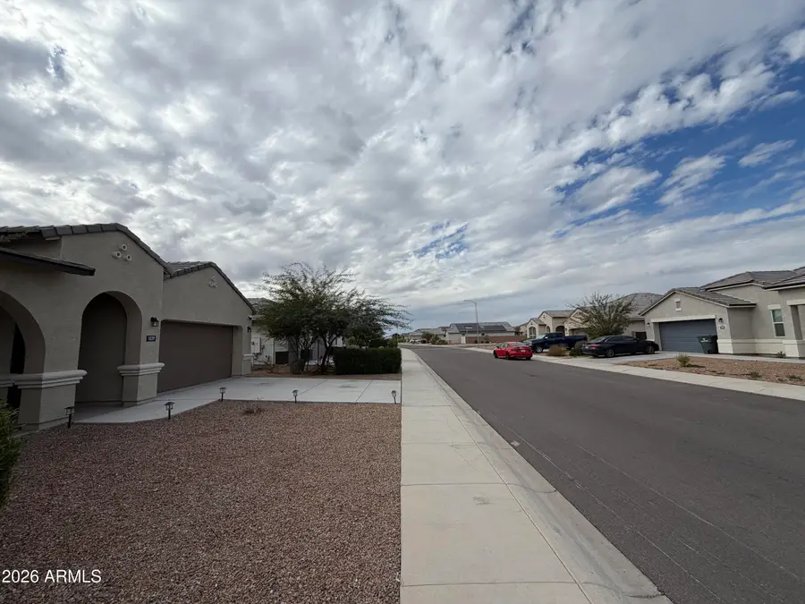 1039 W Beacon Drive, Casa Grande, AZ 85122 - Image #3