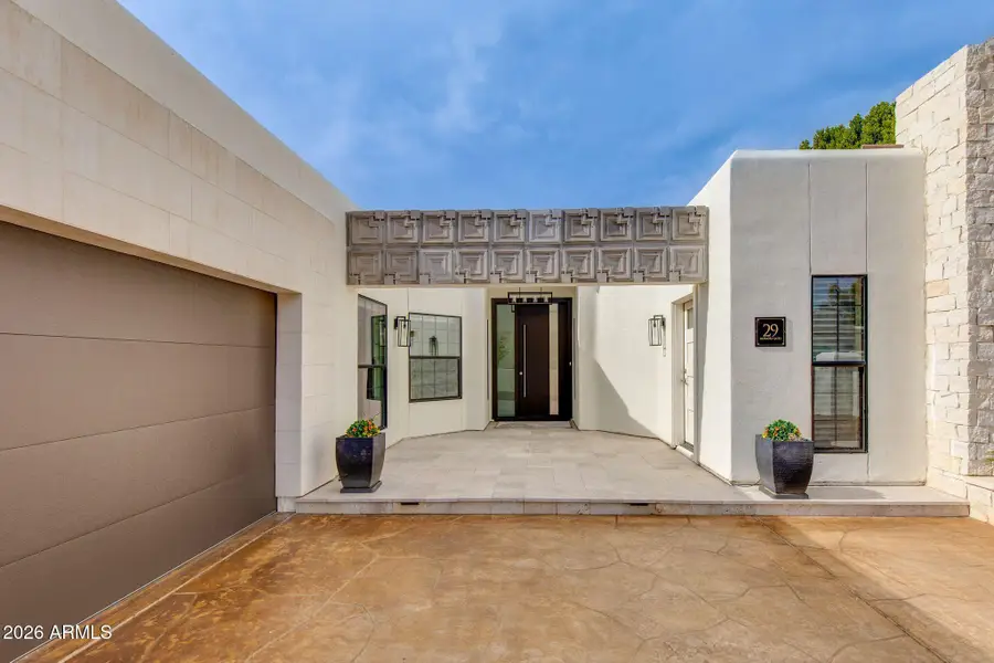 2737 E Arizona Biltmore Circle #29, Phoenix, AZ 85016 - Image #2