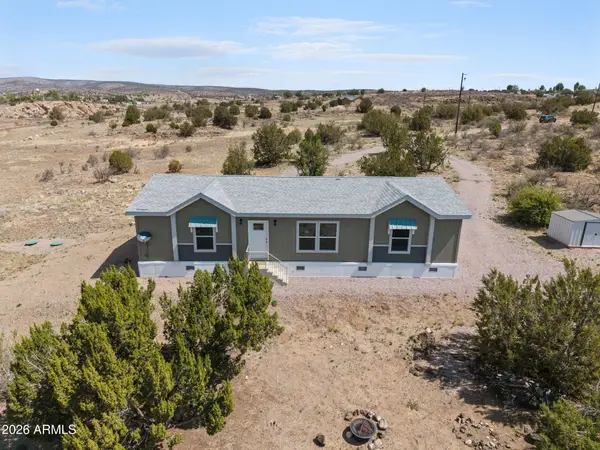 24325 N Angel Way, Paulden, AZ 86334