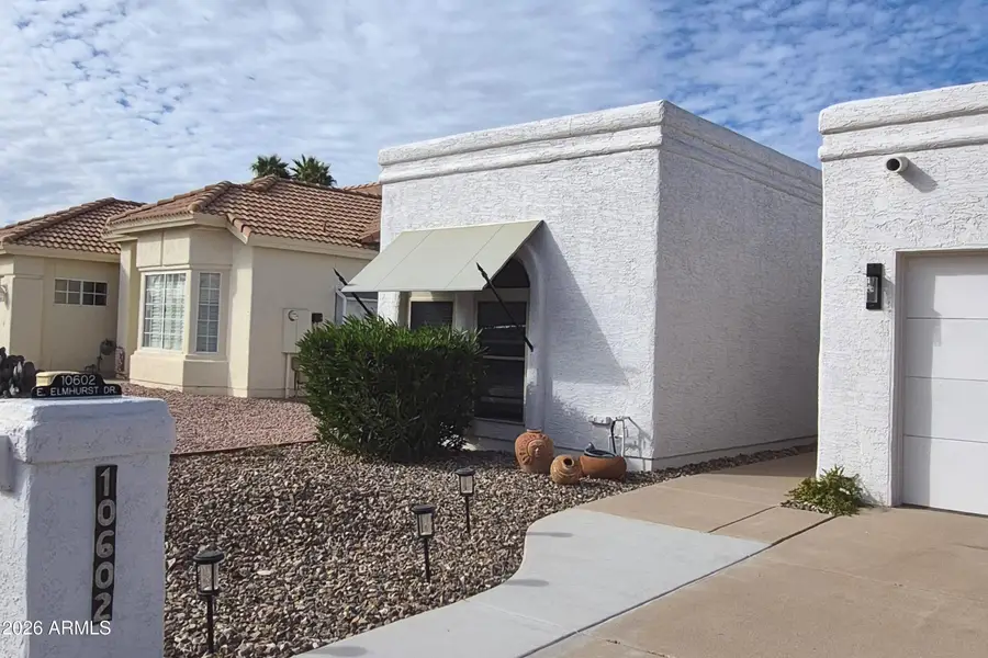 10602 E Elmhurst Drive, Sun Lakes, AZ 85248 - Image #2
