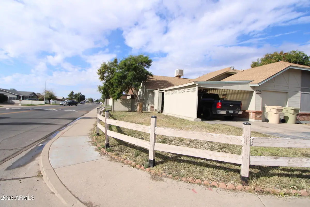 5704 N 67th Drive, Glendale, AZ 85303 - Image #1