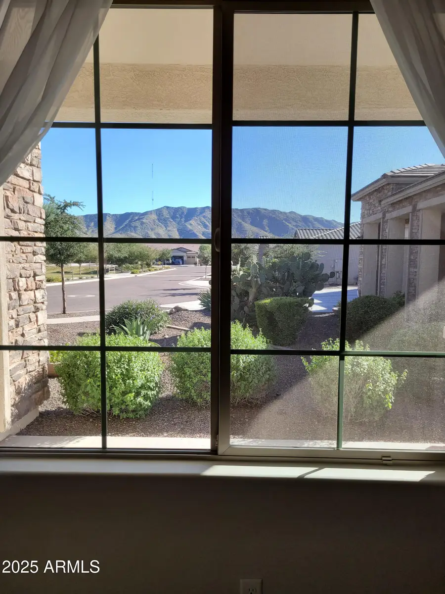 2228 W Caldwell Street, Phoenix, AZ 85041 - Image #3