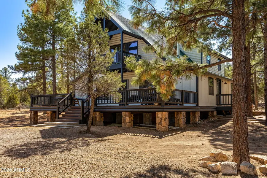 3310 Tonto Drive, Overgaard, AZ 85933 - Image #2