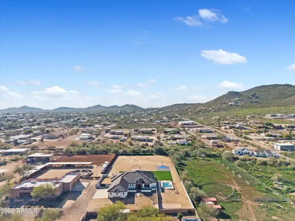 1617 W Maddock Road, Phoenix, AZ 85086