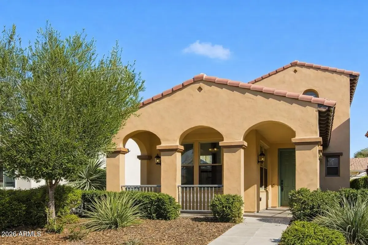 15391 W Dreyfus Street, Surprise, AZ 85379 - Image #1