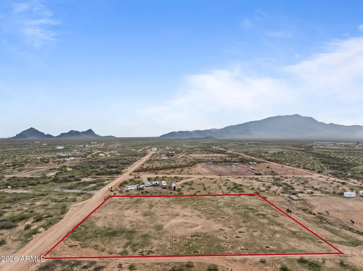 48722 N 522nd Avenue, Aguila, AZ 85320 - Image #1