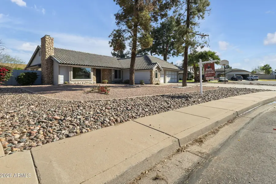 935 N Senate Street, Chandler, AZ 85225 - Image #3