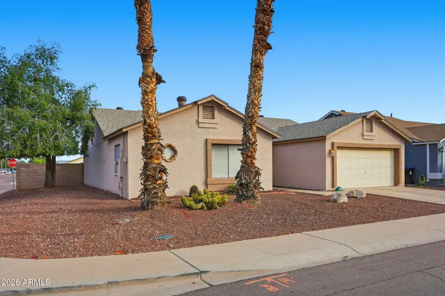 10744 W Echo Lane, Peoria, AZ 85345 - Image #2