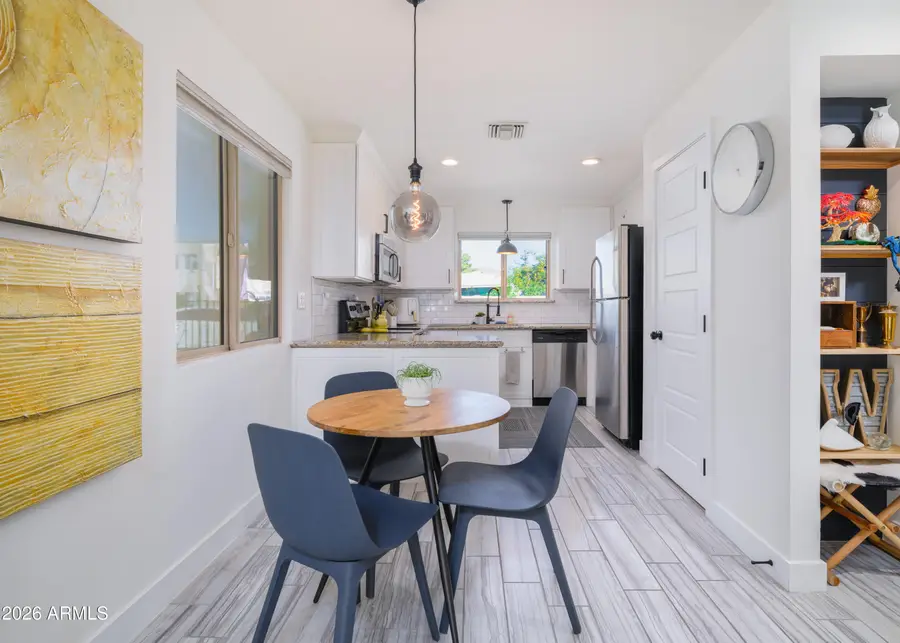 8145 N Central Avenue #17, Phoenix, AZ 85020 - #3