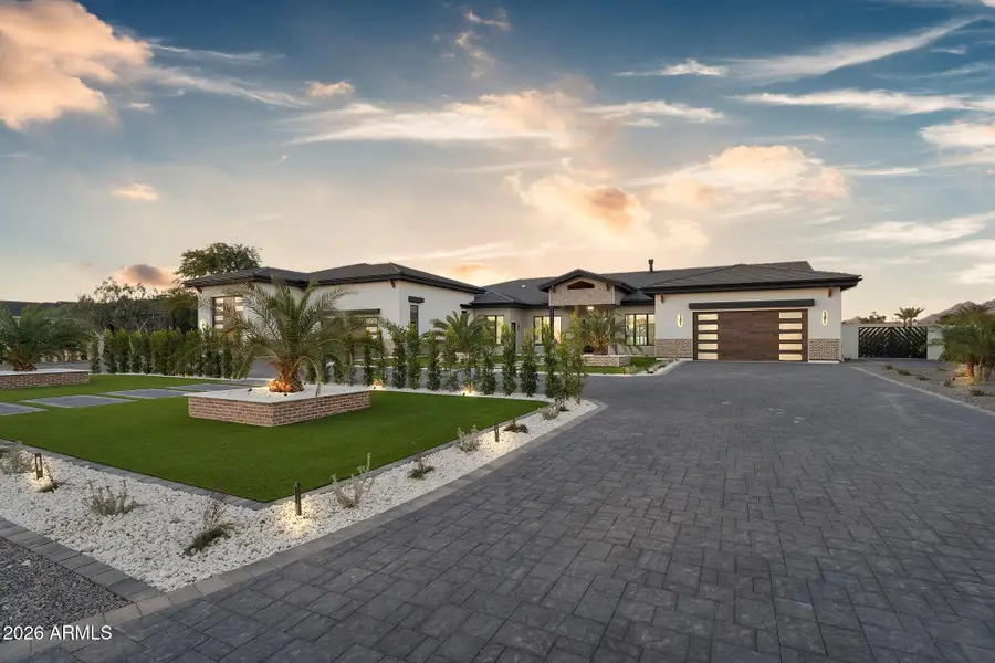 9892 E Charter Oak Road, Scottsdale, AZ 85260 - #2