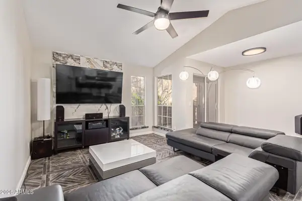 200 E Southern Avenue #242, Tempe, AZ 85282