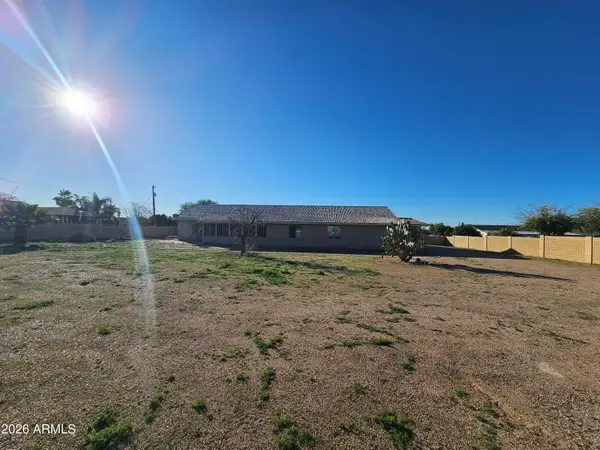 9138 E Dennis Street, Mesa, AZ 85207