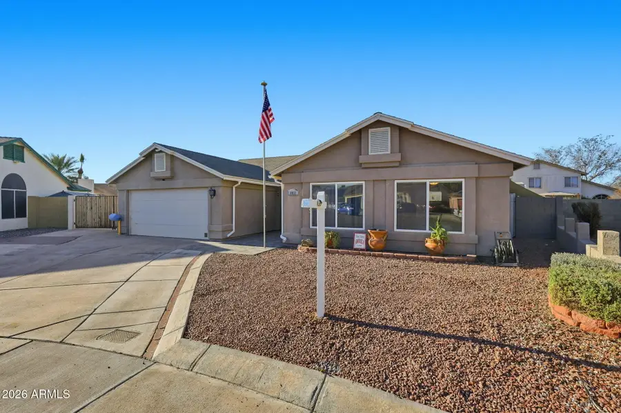 8021 W Denton Lane, Glendale, AZ 85303 - Image #2