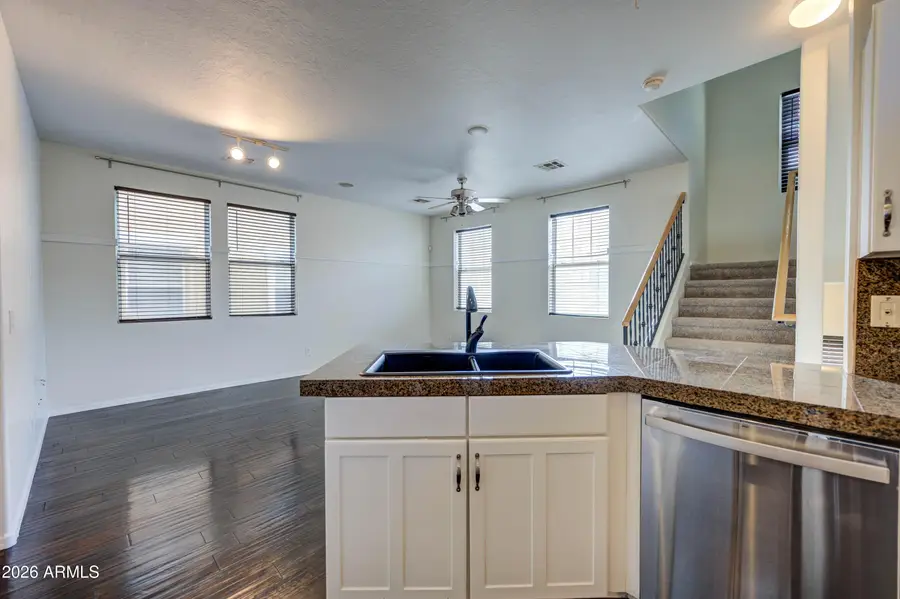 916 W Aspen Way, Gilbert, AZ 85233 - Image #3