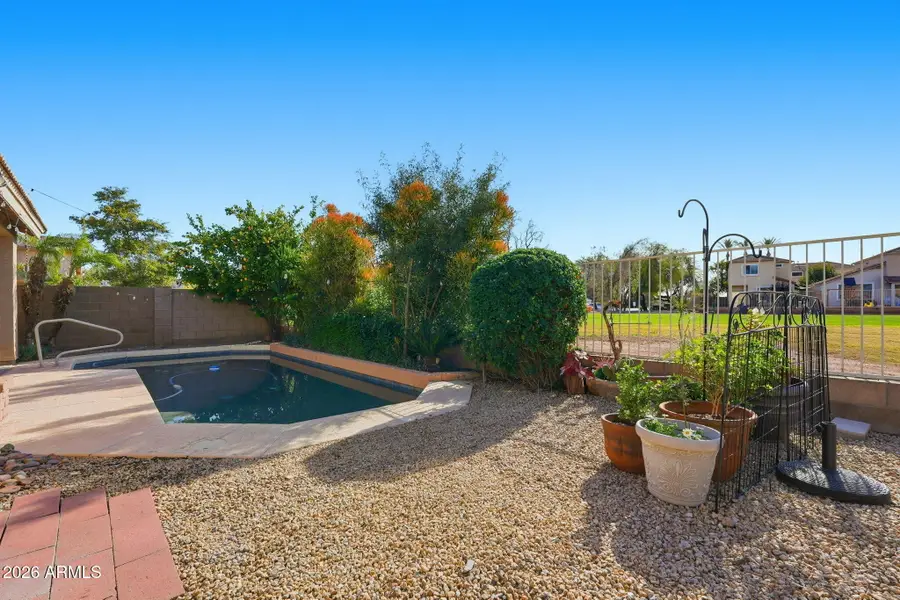 1561 E Black Diamond Drive, Gilbert, AZ 85296 - Image #3