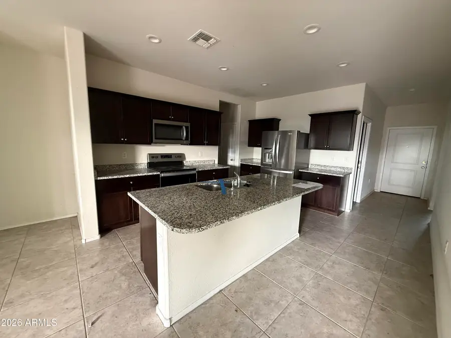 24708 N Barley Circle, Florence, AZ 85132 - Image #3
