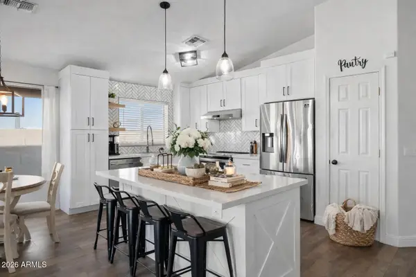 3206 S 81st Avenue, Phoenix, AZ 85043