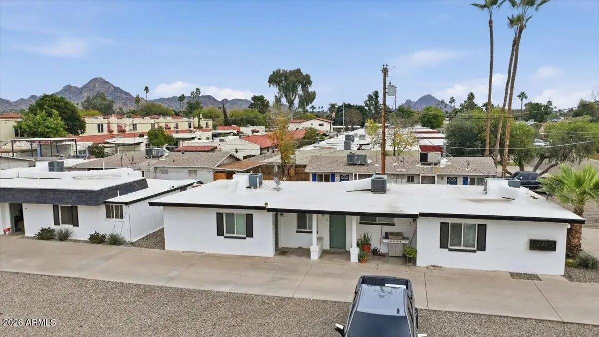 920 E Montebello Avenue, Phoenix, AZ 85014 - Image #1