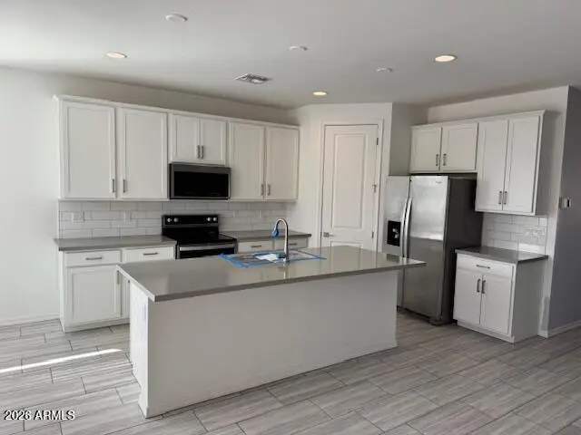 35991 W San Clemente Avenue, Maricopa, AZ 85138 - Image #3