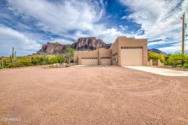 6065 E Forest Street, Apache Junction, AZ 85119