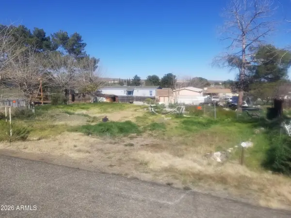 17178 E Hillside Drive #77, Mayer, AZ 86333