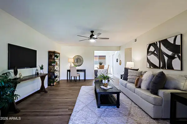 12810 N 113th Avenue #5, Youngtown, AZ 85363