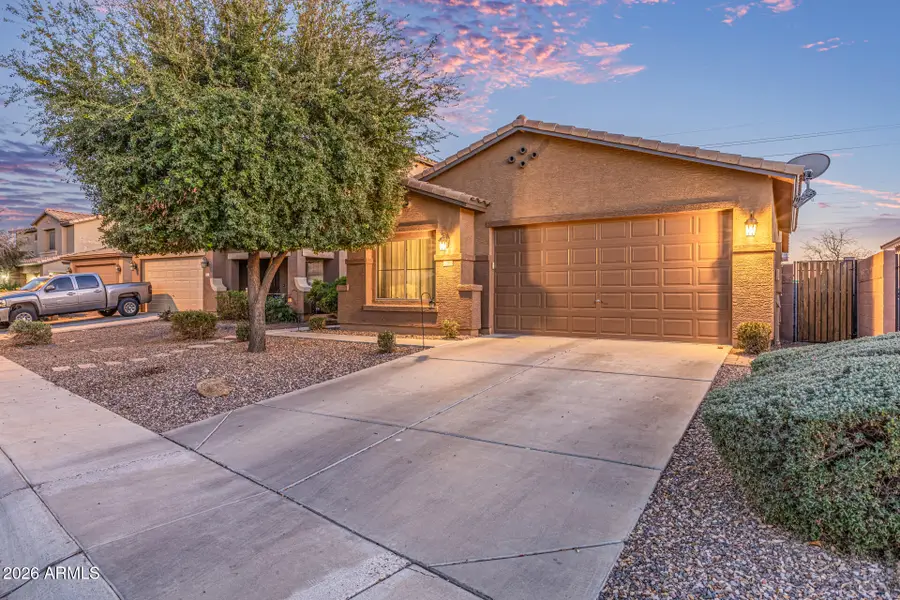 793 W Trellis Road, Queen Creek, AZ 85140 - Image #3