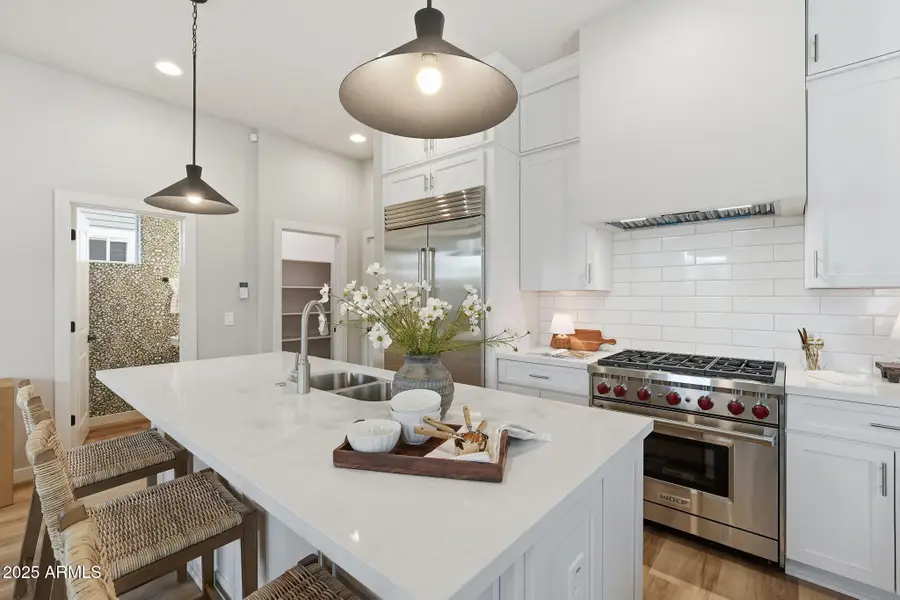 109 W Willo Court, Phoenix, AZ 85003 - Image #2