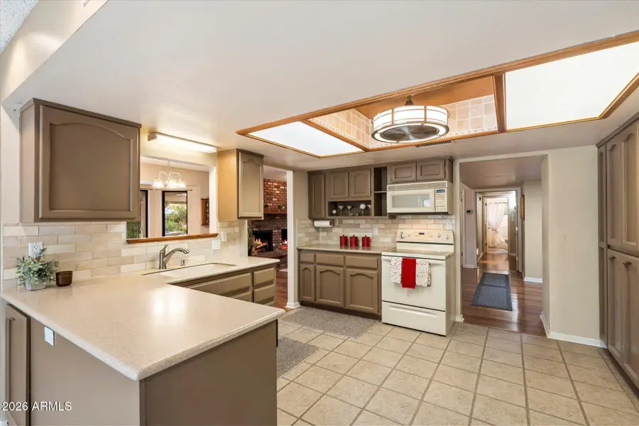 14242 N 9th Street, Phoenix, AZ 85022 - Image #2