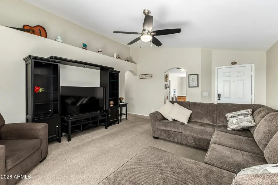 2207 E 39th Avenue, Apache Junction, AZ 85119 - Image #3