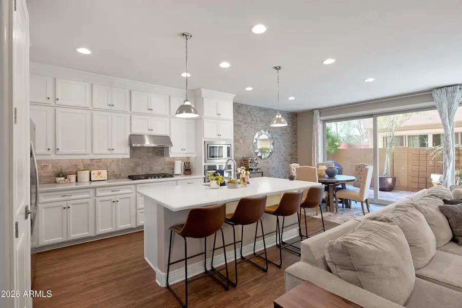 963 E Danbury Drive, Phoenix, AZ 85022 - Image #2