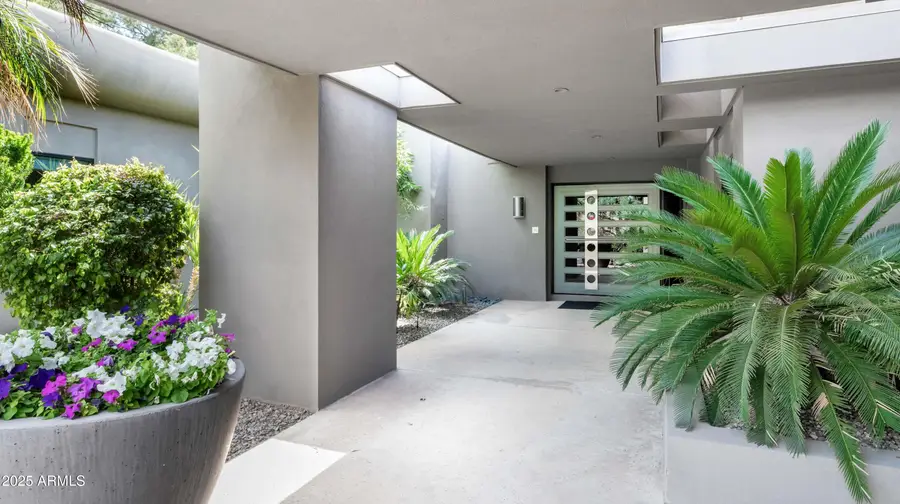 9829 N 49th Place, Paradise Valley, AZ 85253 - Image #3