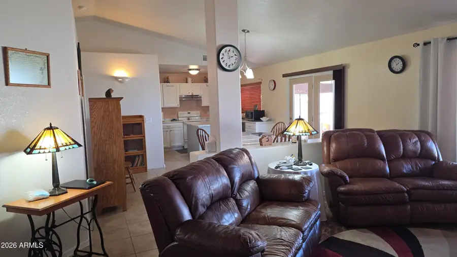 8146 W Pineveta Drive, Arizona City, AZ 85123 - #2