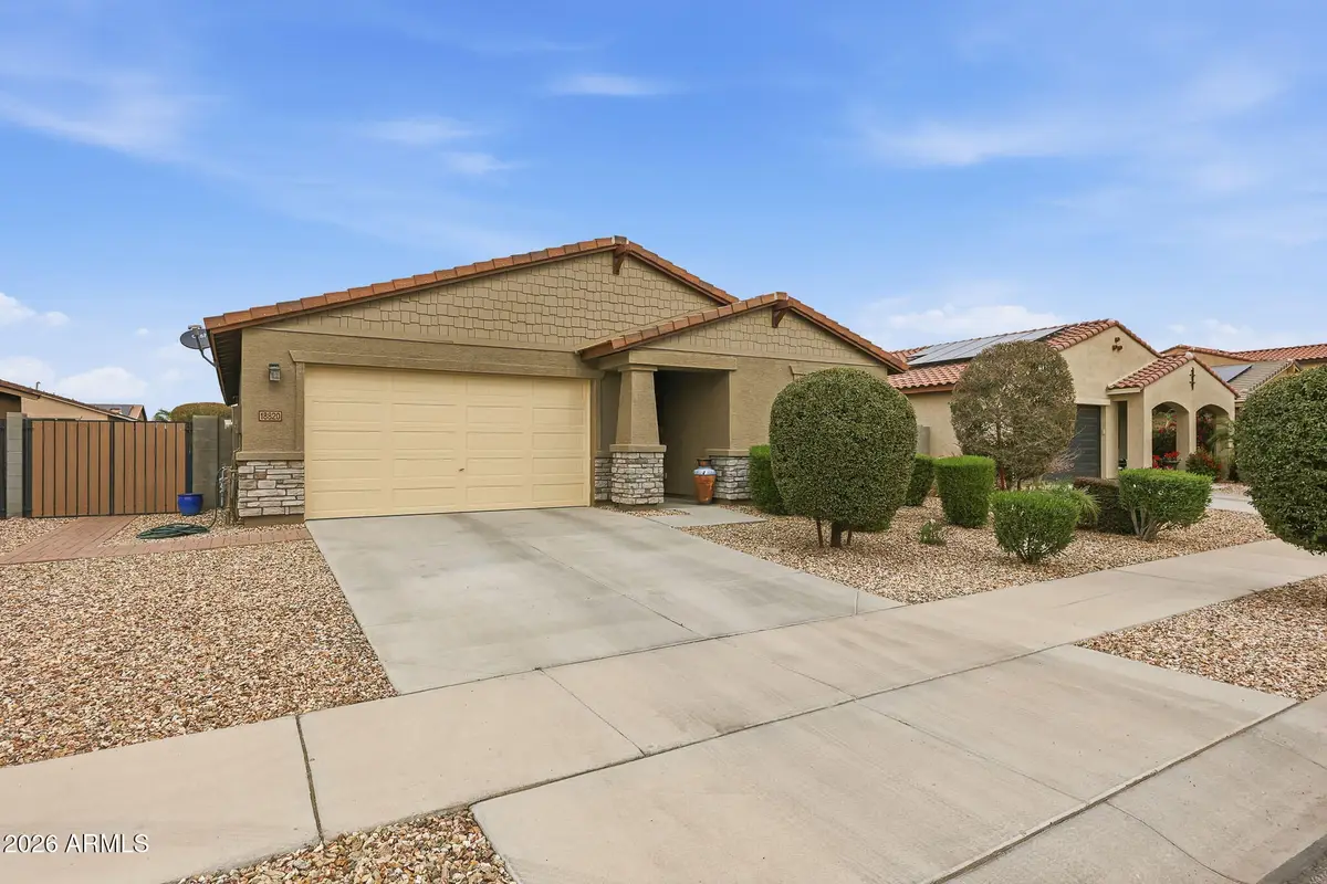 18820 W Shangri La Road, Surprise, AZ 85388 - Image #1