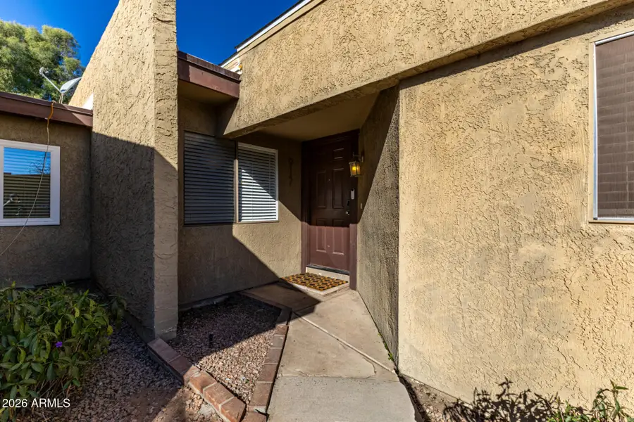 917 S Hacienda Drive, Tempe, AZ 85281 - #2