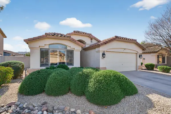 4613 E Cherry Hills Drive, Chandler, AZ 85249