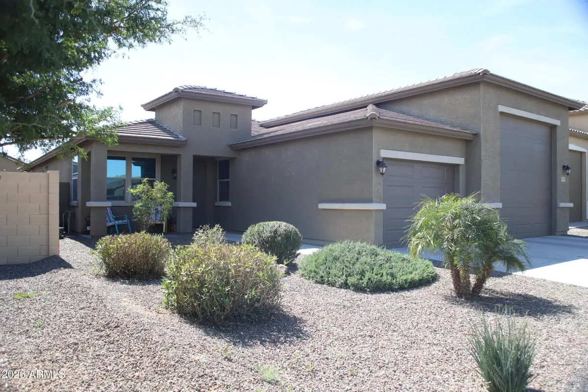 18597 W Robin Lane, Surprise, AZ 85387 - #1