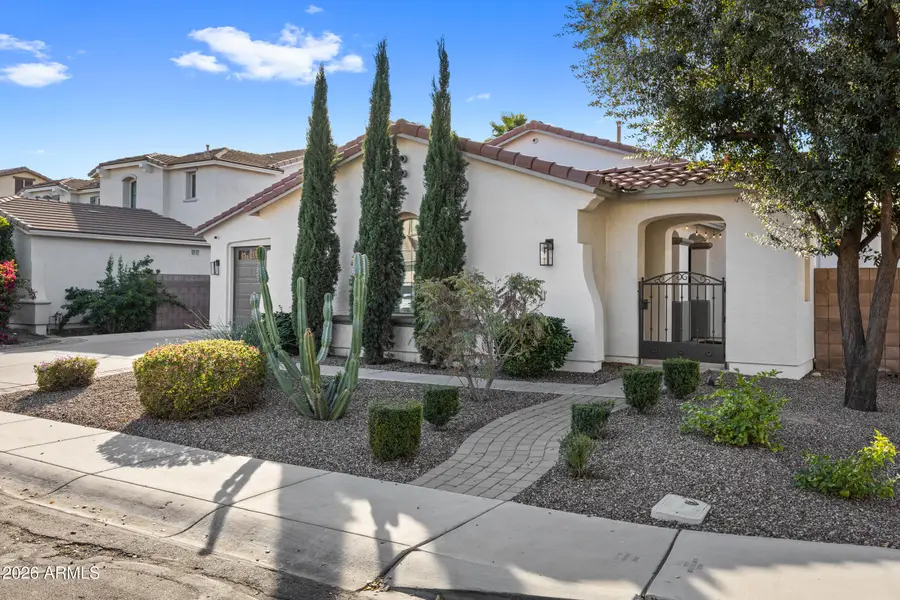 2435 E Narrowleaf Drive, Gilbert, AZ 85298 - #3