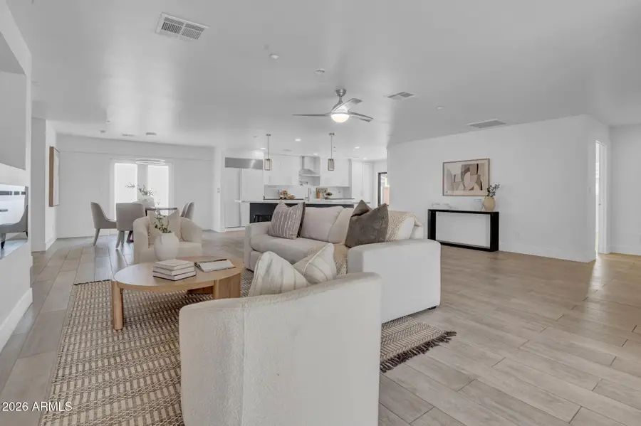 8740 E Monte Vista Road, Scottsdale, AZ 85257 - Image #3