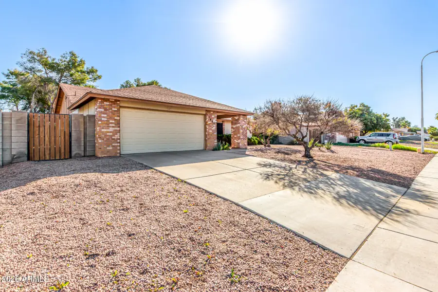 1647 N Bullmoose Drive, Chandler, AZ 85224 - Image #3