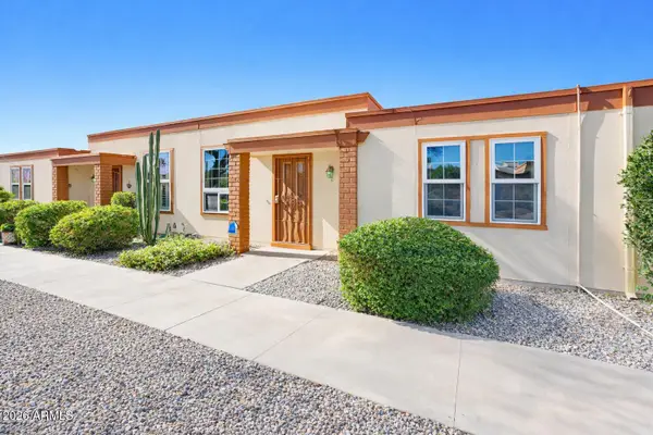 10030 W Royal Oak Road #L, Sun City, AZ 85351