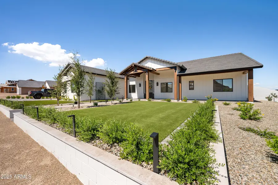 1650 W Lucky Lane, San Tan Valley, AZ 85144 - #2