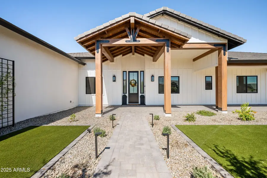 1650 W Lucky Lane, San Tan Valley, AZ 85144 - #3