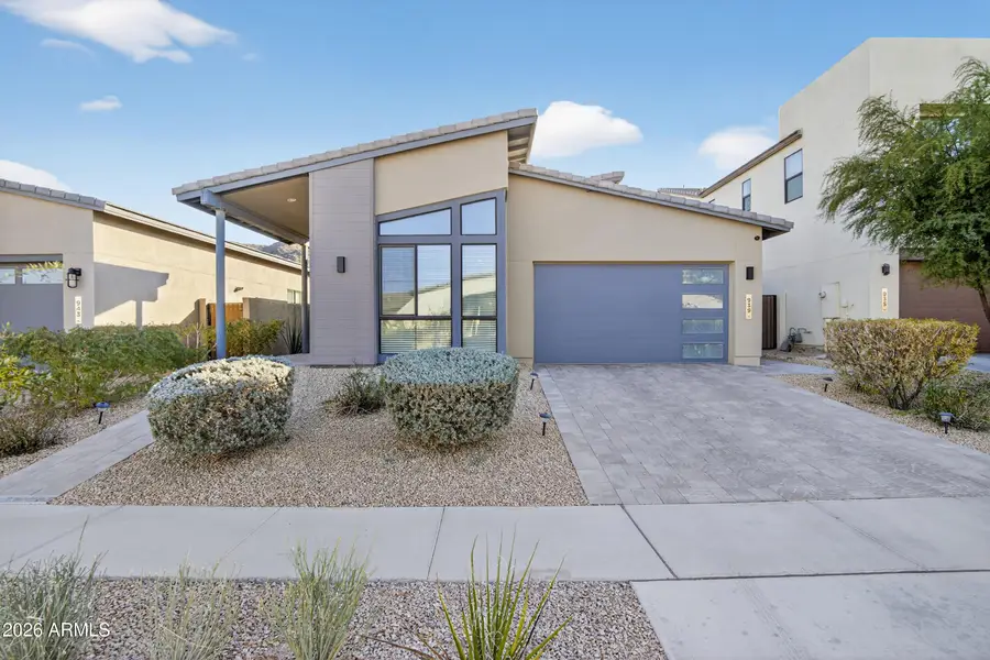 939 E Paseo Way, Phoenix, AZ 85042 - Image #2