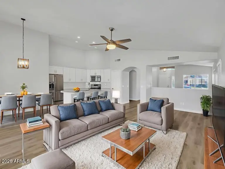 13402 E Boston Street, Chandler, AZ 85225 - Image #2