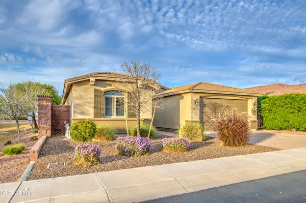 192 W Hackberry Avenue, San Tan Valley, AZ 85140