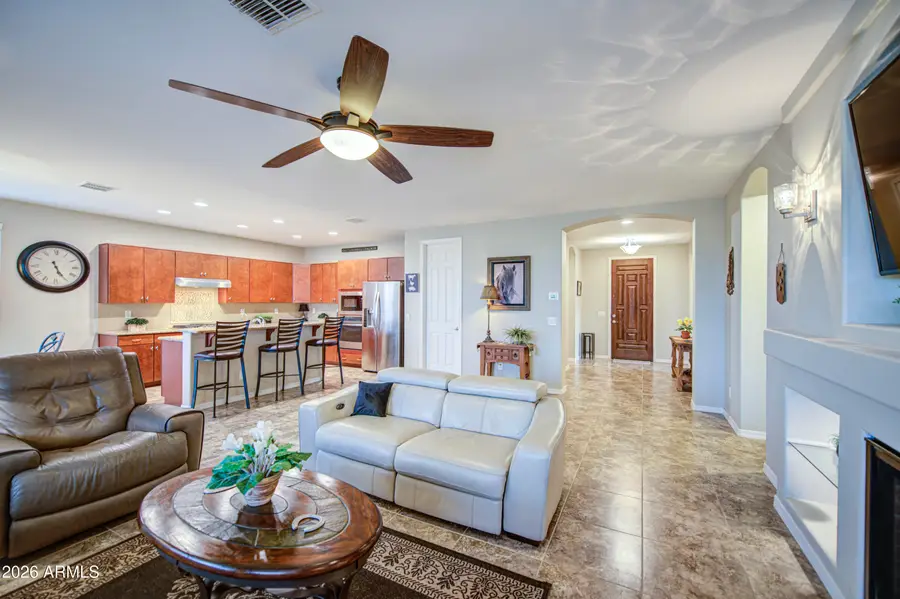 192 W Hackberry Avenue, San Tan Valley, AZ 85140 - Image #3