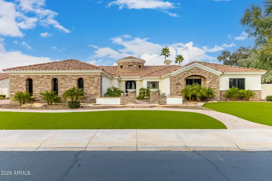 4326 E Capricorn Place, Chandler, AZ 85249 - Image #2