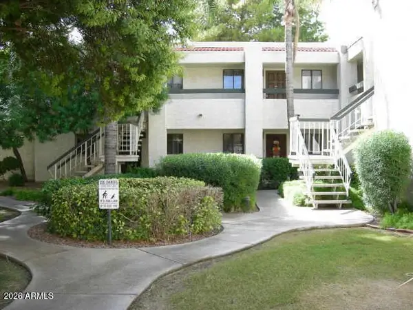 3119 W Cochise Drive #208, Phoenix, AZ 85051